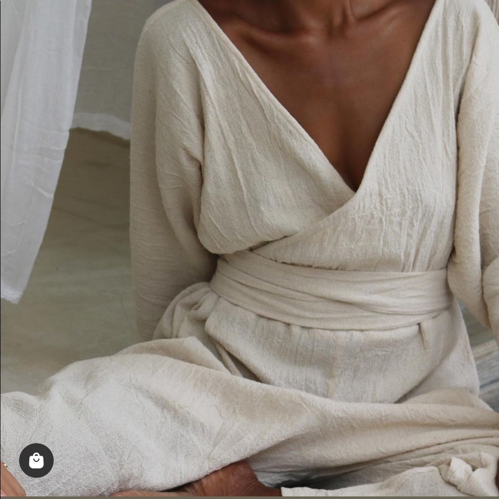 Avy & co linen jumpsuit